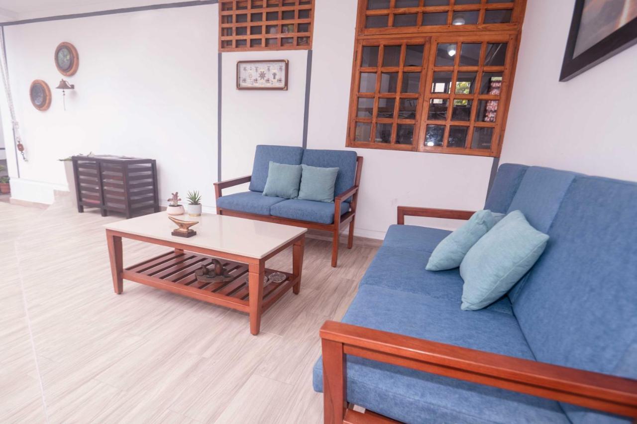 Hotel Santa Fe Puerto Ayora  Eksteriør bilde
